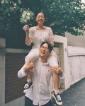 어도러블 스냅 • 필름웨딩 • 빈티지웨딩 • 필름본식 | 신랑님을... Instagram 어도러블 스냅 • 필름웨딩 • 빈티지웨딩 • 필름본식 on... 