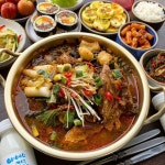 💕숙이네도시락💕 บน Instagram: “#협찬 춥다하기에 집 온도... 쌀쌀한 날 아침 얼큰한 찌개로~ @__backbone #백본등뼈찜 #백본감자탕 100... 