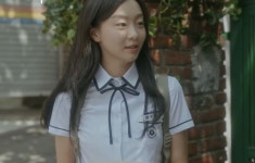 올림픽대로 뚝섬 유원지 서촌 골목골목 예쁜 식당 in 2022 | Women, Fashion, Ruffle blouse