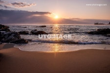 강릉 정동진 일출 gompang2000, 사진, 동해바다, 정동진, 일출, 강릉, 태양, 파도, 모래, 해변, 바위, 바다, 빛, 구름, 자연, 풍경 | 일출, 해변... 