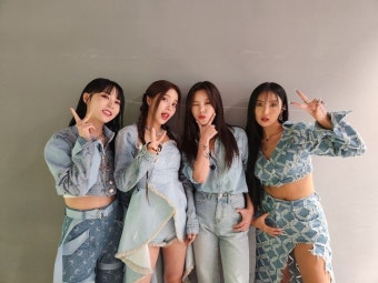 MAMAMOO에 있는 e님의 핀 - 2022 | 마마무, 문별, 화사