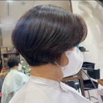 Instagram의 공덕미용실 온도살롱라희님: “#보브단발 Hi, there... 나에게 딱맞는 볼륨감과 입체감 있는 스타일을 찾는다면 네에 여기에요…”