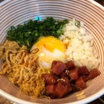⭐️대막 도산공원점⭐️. . . 인스타에 자주 보여서 궁금했던 곳이에요 바질소바 아부라소바 후토마키가 나오는 2인셋트를 주문했어요!... 