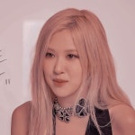 Pin page Pin by 𝔫𝔬𝔬𝔡𝔦𝔢. on ❥︎ROSÉ 로제 | Chain necklace, Necklace, Chain