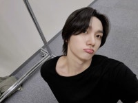 SUNGHO (성호) SUNGHO | Pretty boys, Im a simp, Next door