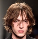 Pin by 💔 on (๑´ㅂ`๑) | Hair styles, Pretty people, Mens hairstyles
