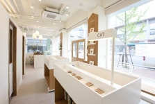 E.EUM-ANIMAL MEDICAL CLINIC 宠物店에 있는 핀