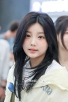 Pin page Pin by 靑春 on 원희 | Pretty selfies, Hair cuts, Beauty