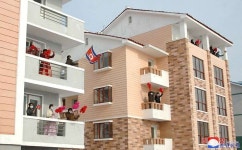 로동당시대 문화농촌들에 차넘치는 인민의 기쁨 -평안남북도, 황해남북도, 자강도, 함경남북도, 남포시의 여러 농장마을에서 근로자들 새... 