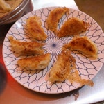 진만두 사진 - 서울시 마포구 서교동 327-22 | 음식, 맛있는 음식, 식품 아이디어