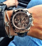 @theflywrist on Instagram: “Beautiful shot of the Daytona #116515ln.  By @watchrookiee…” | 시계, 패션