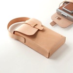 Pin by 신주아 on 반지갑.장지갑.가방 등등 | Pen case, Leather, Leather craft