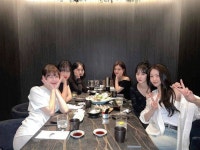 Pin page Pin by Duna on 여자친구 (GFriend) in 2024 | Instagram update, Reunion, The girlfriends