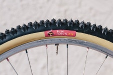 Riding에 있는 HY님의 핀