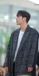 Pin oleh Yong Yong di 주내구 | Jins