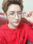 [#아이엠] 아이돌전국노래자랑편 보셨나요 ?? 안경끼니까 좀 지적으로 보일려나 ㅎㅎ 모두 남은 연휴 즐겁게 보내세요（画像あり）... 
