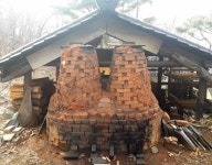 전통장작가마~! 현시대에 전통을 고집한다는 것은 그만한 에너지와 집요함이 동반해야 얻어지는 결과물들..... 참~! 고뇌스러운... 