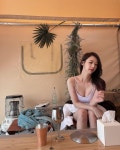 은지 on Instagram: “엄마가 찍어준 사진들 ❤️”