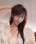 러블린さんはInstagramを利用しています:「옷이 반사판이되서 사진빨✨」