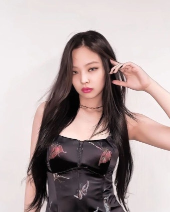 Jennie Kim on Instagram: “Okk.- - #blackpink #jennie #jisoo #rose #lisa #블랙핑크#제니 #지수 #로제 #리사...