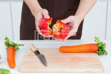 아버지, 아들, 중년, 청년, 동양인, 한국인, 스튜디오, 부엌, 주방, 조리, 요리, 썰다, 칼, 도마, 파프리카, 당근, 야… | 부엌, 야채, 채소