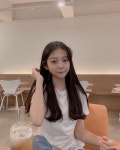 SGI에 있는 Hanbi님의 핀 - 2021 | 옷