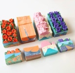 soapdesign #designsoap #coldprocesssoap #handmadesoap #artisansoap #soapshare…” 비누공방 - 천연비누와 아티스틱한 디자인비누 제작