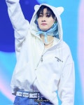 Pin von ~Laura 나나 auf 내 이혁재  in 2025