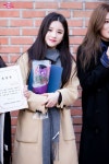 🐰ʟᴏᴠᴇɪᴛ🐰 on Twitter: 190107 한성여자고등학교 졸업식 #이달의소녀 #LOOΠΔ #LOONA #희진 #Heejin @loonatheworld... 
