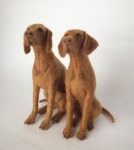 Tissiott and Ellie 🐾💕 . #needlefelting #vizslas #petportrait #dogsculpture #wool | 펠트