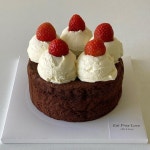 잇프레이러브 / 여수카페 여수디저트 여수케이크 on Instagram: 1호 클래식갸또✨ 모든 홀케이크는 예약제로 때때로 당일, 하루 전 예약도... 