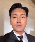si won에 있는 Maria Mercedes님의 핀 - 2021