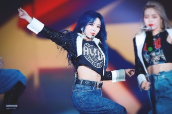 멜리플루어스 on Twitter | Mamamoo, Wheein mamamoo, Hwasa