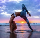 Pin page Yoga에 있는 Christina Michelle님의 핀 | 건강, 사진, 요가