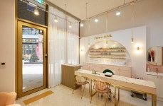 아이보리톤의 모던한 10평 네일샵 인테리어 (고양 덕양구 동산동)