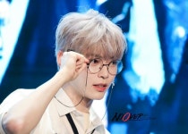 Pin page Pin en 빙빙 en 2024