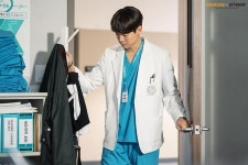 [유연석] 겨울쌤, 그 짝사랑 함께해요...♥ : 네이버 포스트 in 2020 | Coat, Lab coat, Fashion