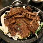 Instagram의 먹을 복이 많은 푸드펜다 🍚님: “🍴광화문석갈비 . 그냥 저냥 무난했던 LA갈비 엄마가 해준게 훨씬 맛있다 😋 몇 테이블... 