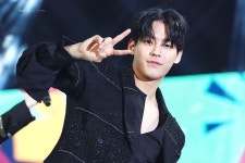 BTOB | 비 투 비 • ♡에 있는 Patricia Muntean님의 핀 - 2021