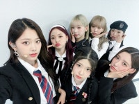 CLASS:y(클라씨) on Twitter | Class pictures, Class, Classy
