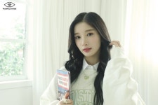 Pin page [🦊📸] PURPLE KISS 아지트 (agit) Performance Video BEHIND | #PURPLEKISS #퍼플키스 #YUKI #유키