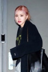 201021 틱톡 스테이지 퇴근 🤍 Cr. Firstlove_rose #블랙핑크   #로제  #BLACKPINK  #ROSÉ @BLACKPINK di 2020