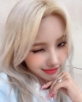소연 Soyeon ♡︎ - 2023 | 금발 헤어스타일, 아이들, 네버랜드