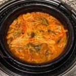 웬 쭈꾸미?? 기대1도 없던 얘가 또 불맛작렬 👍🏻 #매운새우라면 은 면빨이 탱글 냉면은 전문점 울고가구요 냄새부터 잘익은 #딸랑무 는... 