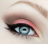 Perfect liner | 메이크업, 헤어스타일