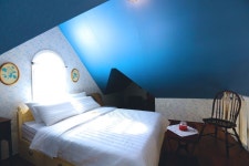 Come and visit us 강원도 평창군 용평면 금당길 213-20  Contact us: 8210-7708-6277 📞  #Bedroom #BoutiquehotelInKorea... 