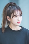 Gambar 소미 somi oleh ranseu | Selebritas, Gadis korea, Wanita