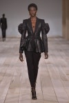 (Alexander McQueen) 2020年春夏 ウィメンズ コレクション - 2020 | 파리 패션위크, 패션 스타일, 파리 패션