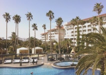삼성웰스토리호텔신라제주주 | Pin page Shilla Hotel, Jeju, Korea | 대한민국
