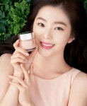 Ghim của ღ장미 trên 아이린 Irene ♪ | Nữ thần, Dép